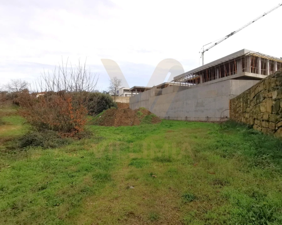 Terreno para Venda em Arca e Ponte de Lima Foto 3