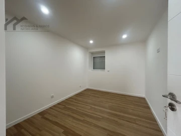 Moradia T3 para Venda em A dos Cunhados e Maceira