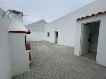 Moradia T3 para Venda em A dos Cunhados e Maceira