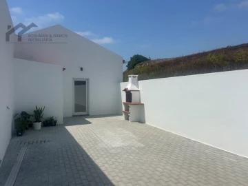 Moradia T3 para Venda em A dos Cunhados e Maceira