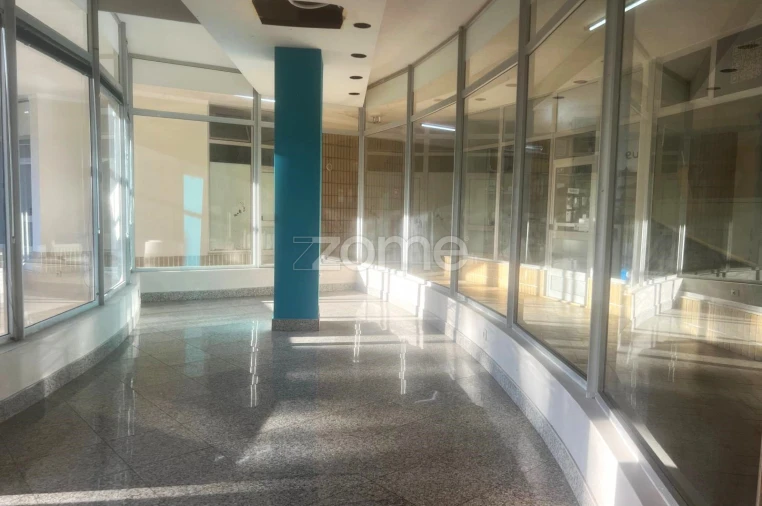 Negócio para Venda em Santa Maria Maior e Monserrate e Meadela Foto 7