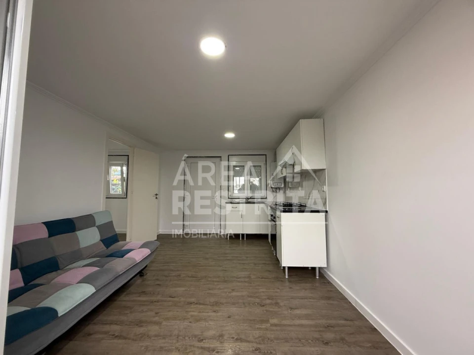 Moradia T2 para Venda em Fernao Ferro Foto 11