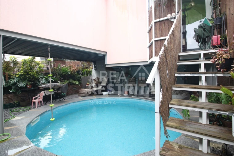 Moradia T2 para Venda em Fernao Ferro Foto 22