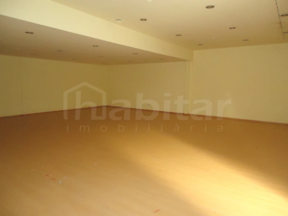 Loja para Venda em Samora Correia Foto 3