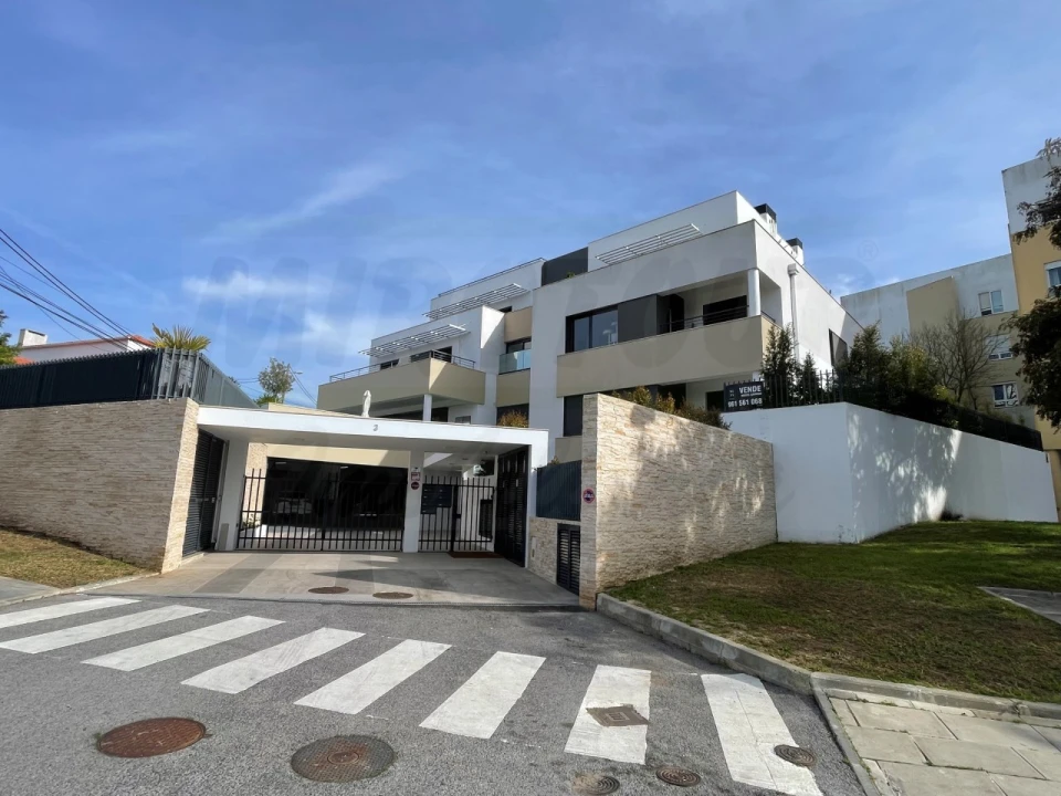 Apartamento T3 para Venda em Oeiras e São Julião da Barra, Paço de Arcos e Caxias Foto 1