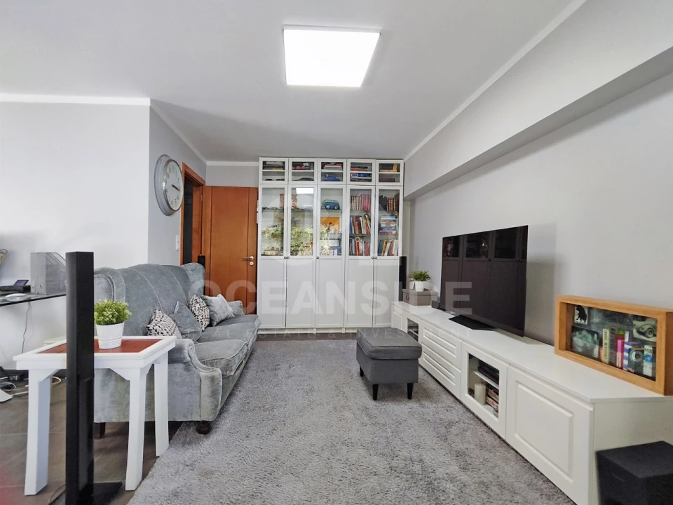 Moradia T4 para Venda em Barcarena Foto 8