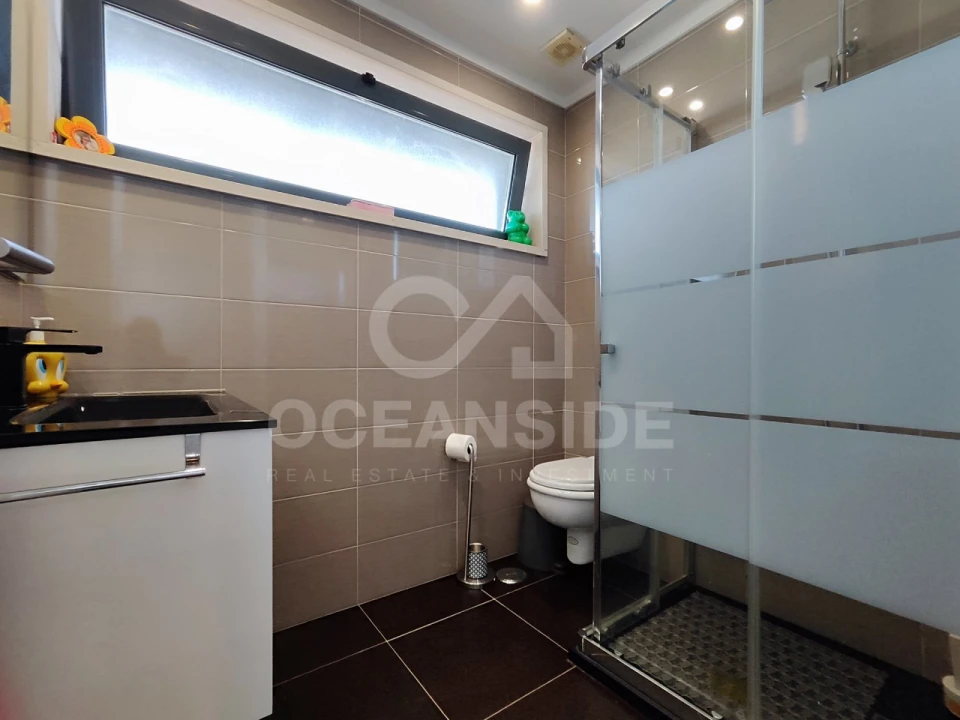 Moradia T4 para Venda em Barcarena Foto 42