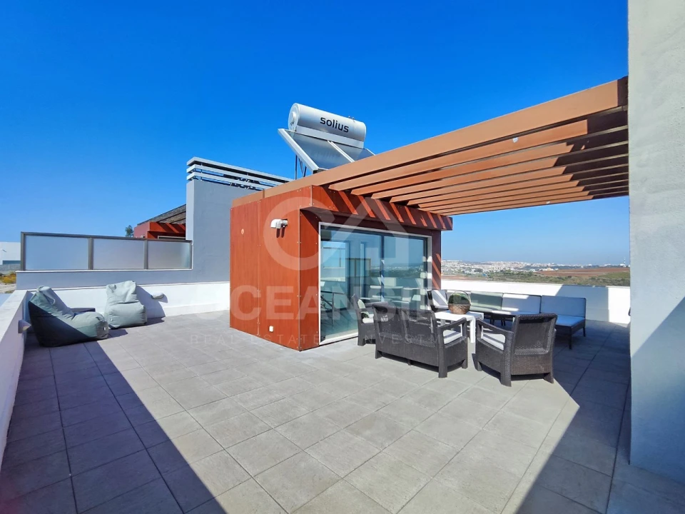 Moradia T4 para Venda em Barcarena Foto 47