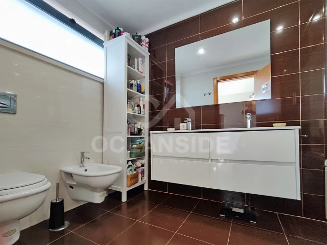 Moradia T4 para Venda em Barcarena Foto 36