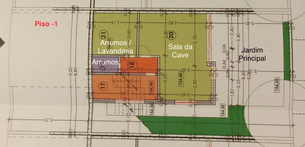 Moradia T4 para Venda em Barcarena Planta 1