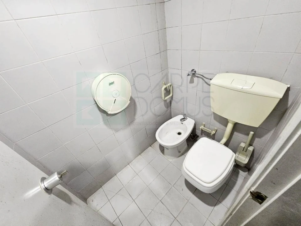 Loja para Venda em Rio de Mouro Foto 7