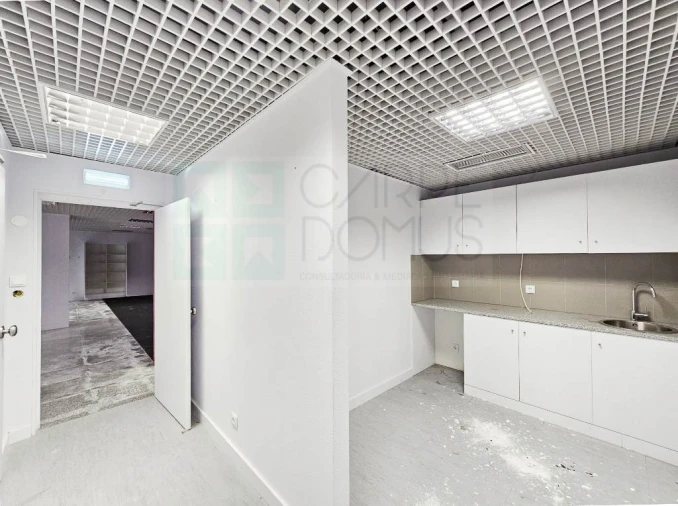 Loja para Venda em Rio de Mouro Foto 21