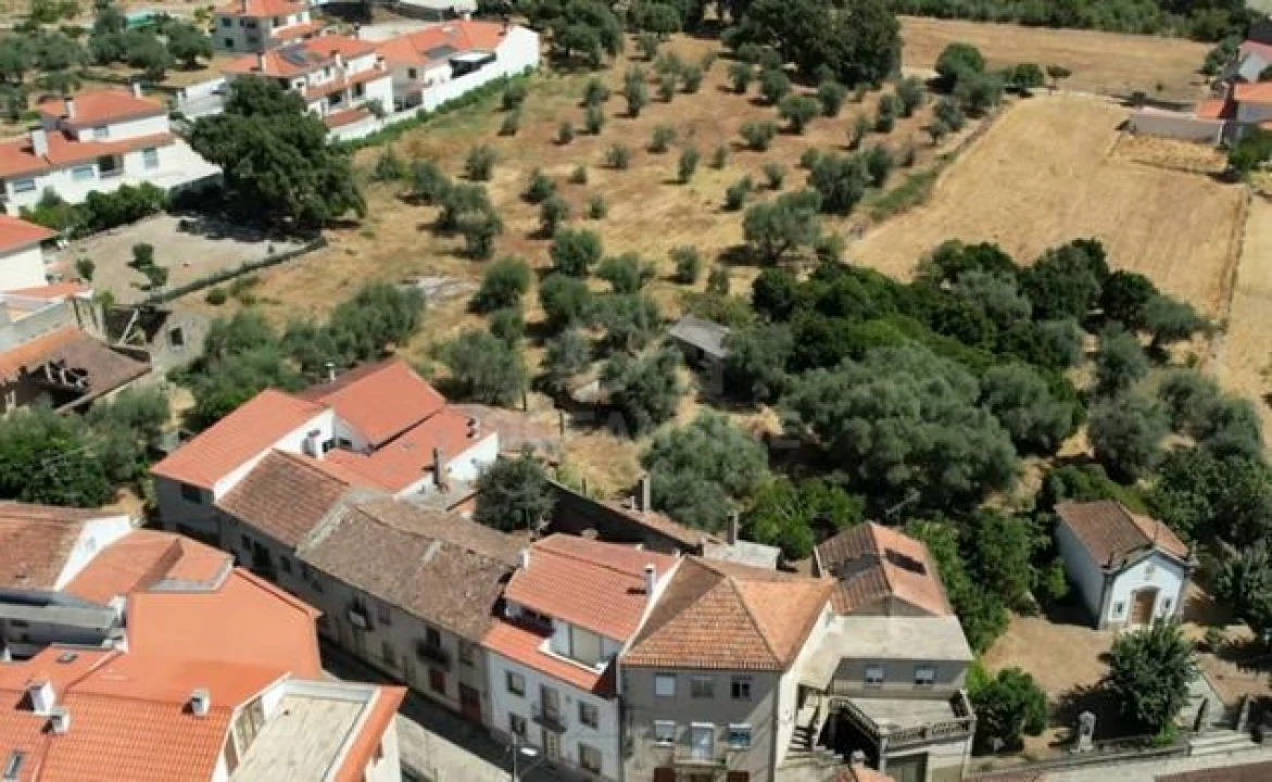 Moradia T10 para Venda em Soalheira Foto 26