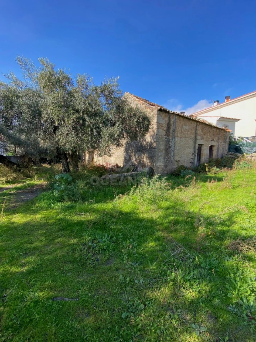 Moradia T10 para Venda em Soalheira Foto 16