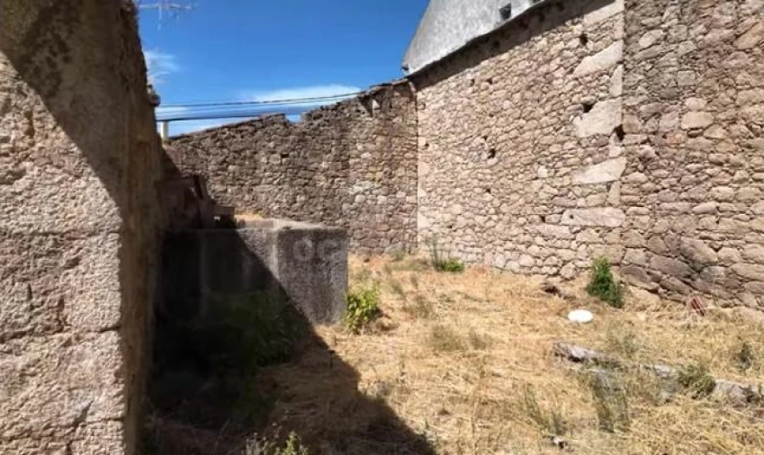 Moradia T10 para Venda em Soalheira Foto 34