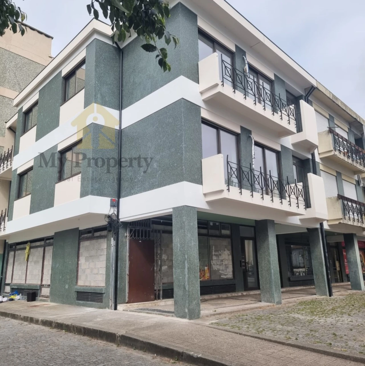 Prédio para Venda em Aldoar, Foz do Douro e Nevogilde Foto 1