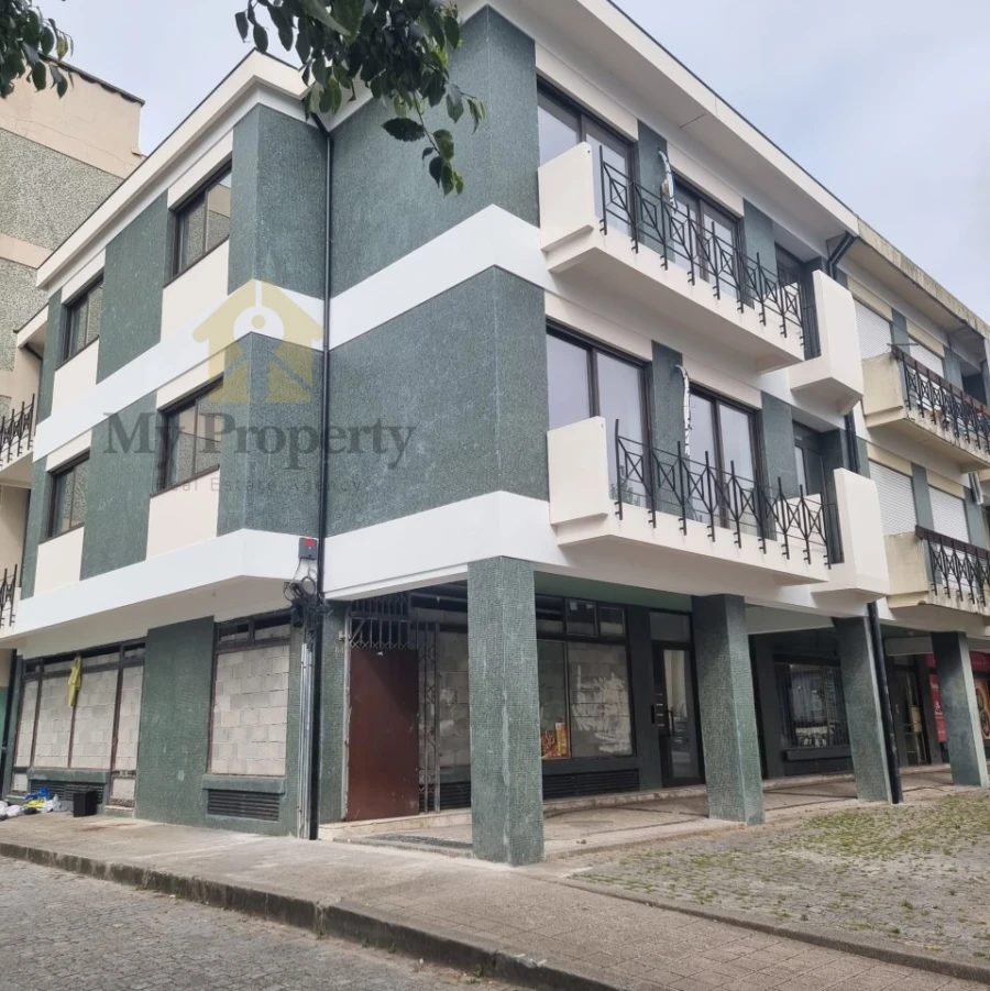 Prédio para Venda em Aldoar, Foz do Douro e Nevogilde Foto 1