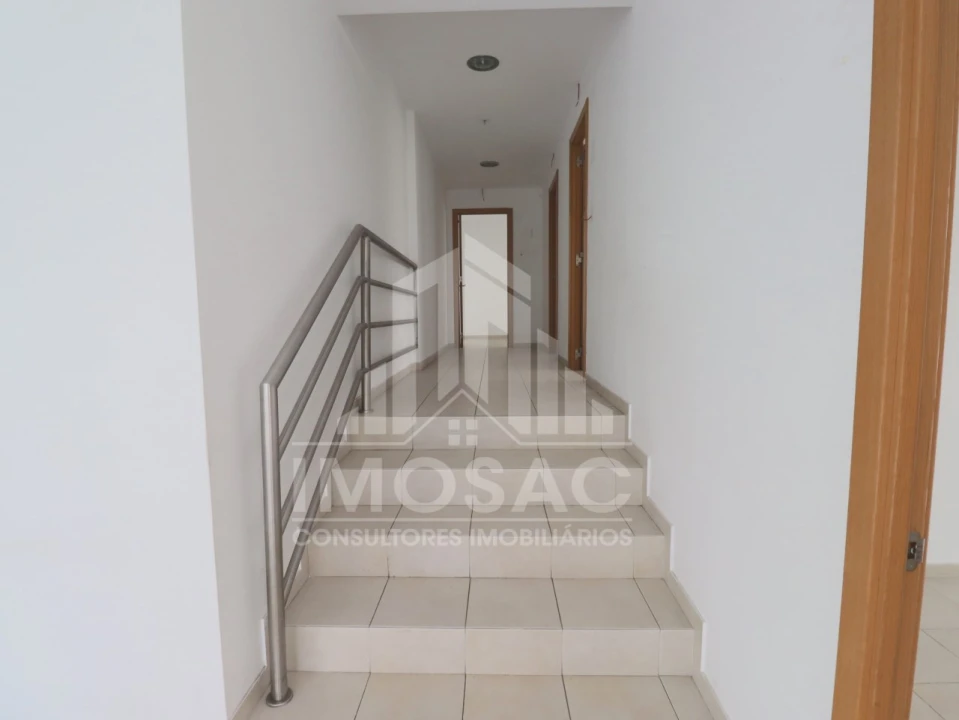 Loja para Venda em Odivelas Foto 13