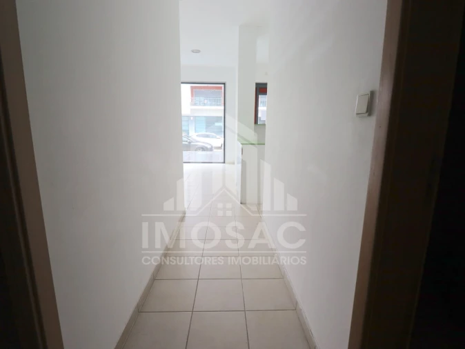 Loja para Venda em Odivelas Foto 10