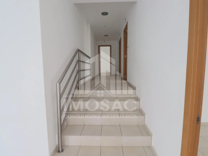 Loja para Venda em Odivelas Foto 13