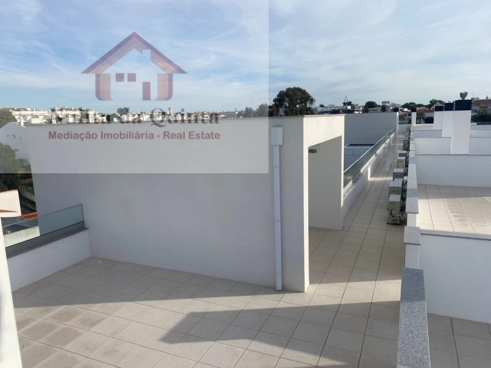 Apartamento T3 para Venda em Albufeira e Olhos de Água Foto 20