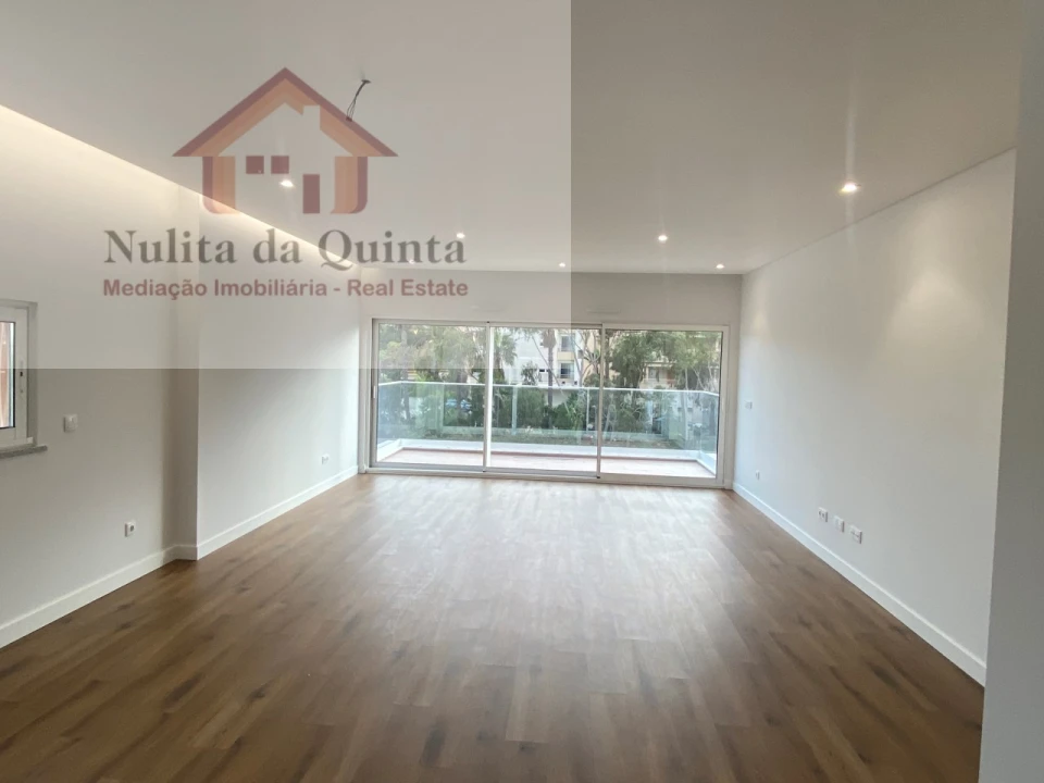 Apartamento T3 para Venda em Albufeira e Olhos de Água Foto 6