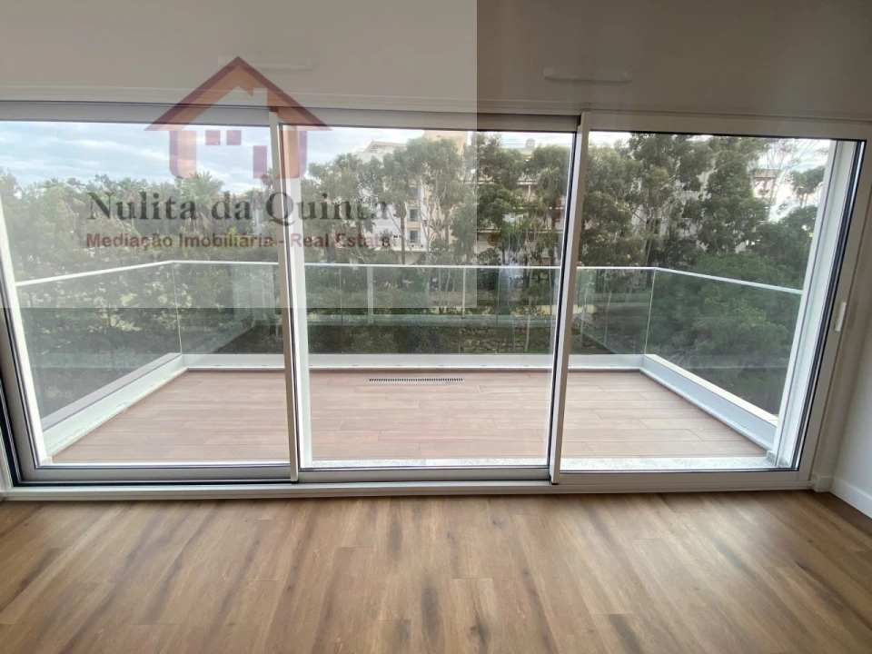 Apartamento T3 para Venda em Albufeira e Olhos de Água Foto 7