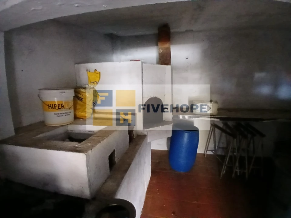 Moradia T6 para Venda em Lousã e Vilarinho Foto 8