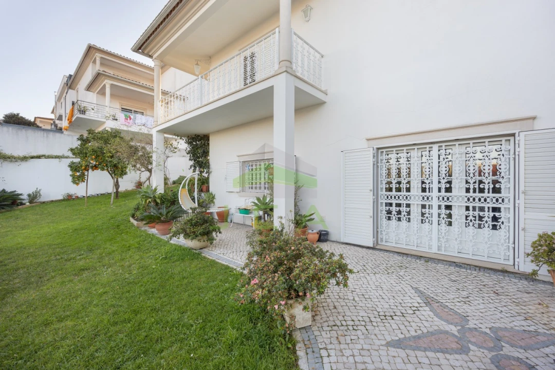 Moradia T5 para Venda em Pombal Foto 40