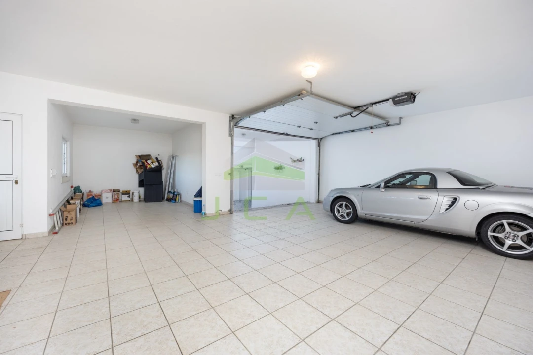 Moradia T5 para Venda em Pombal Foto 56