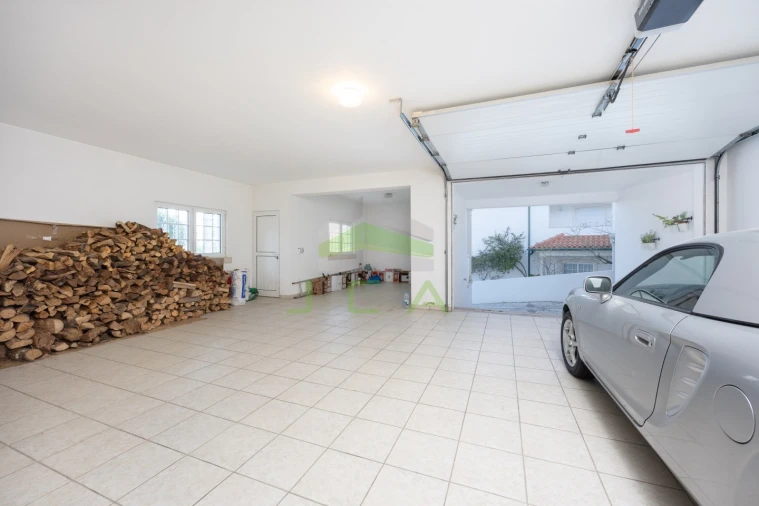 Moradia T5 para Venda em Pombal Foto 55