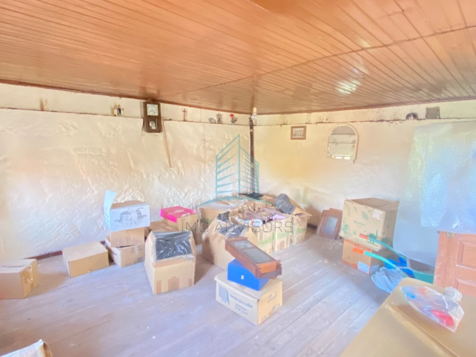 Moradia T1 para Venda em Luzim e Vila Cova Foto 4