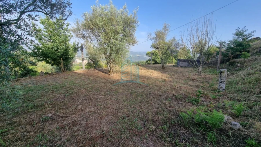 Moradia T1 para Venda em Luzim e Vila Cova Foto 11