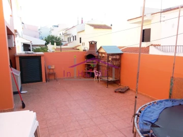 Moradia T4 para Venda em Silves