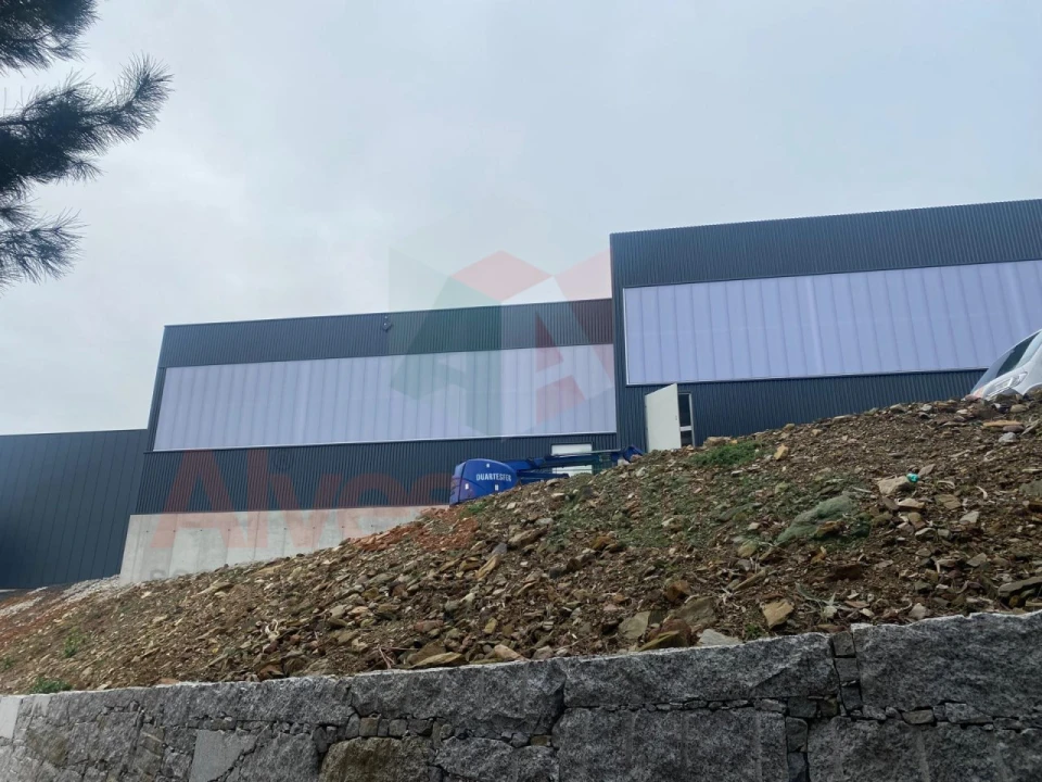 Armazém para Venda em Fradelos Foto 7