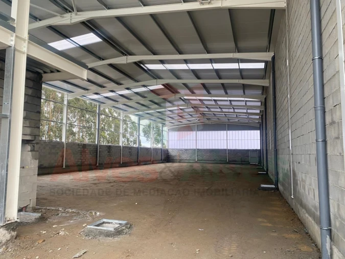Armazém para Venda em Fradelos Foto 6