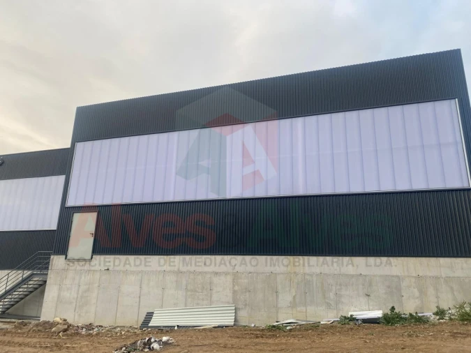 Armazém para Venda em Fradelos Foto 8