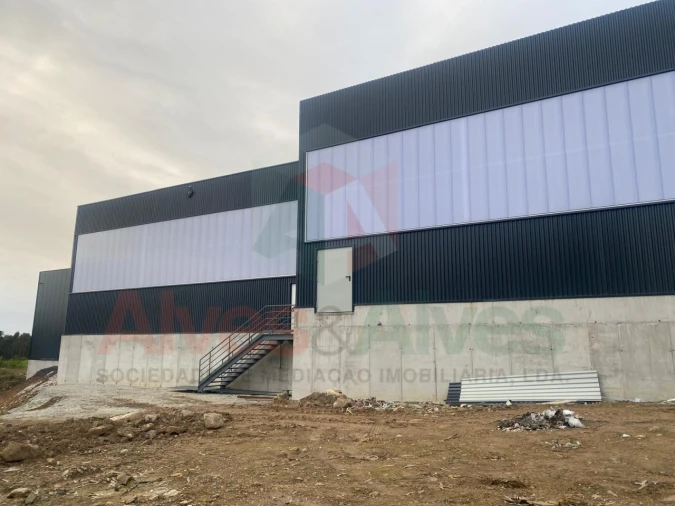 Armazém para Venda em Fradelos Foto 9