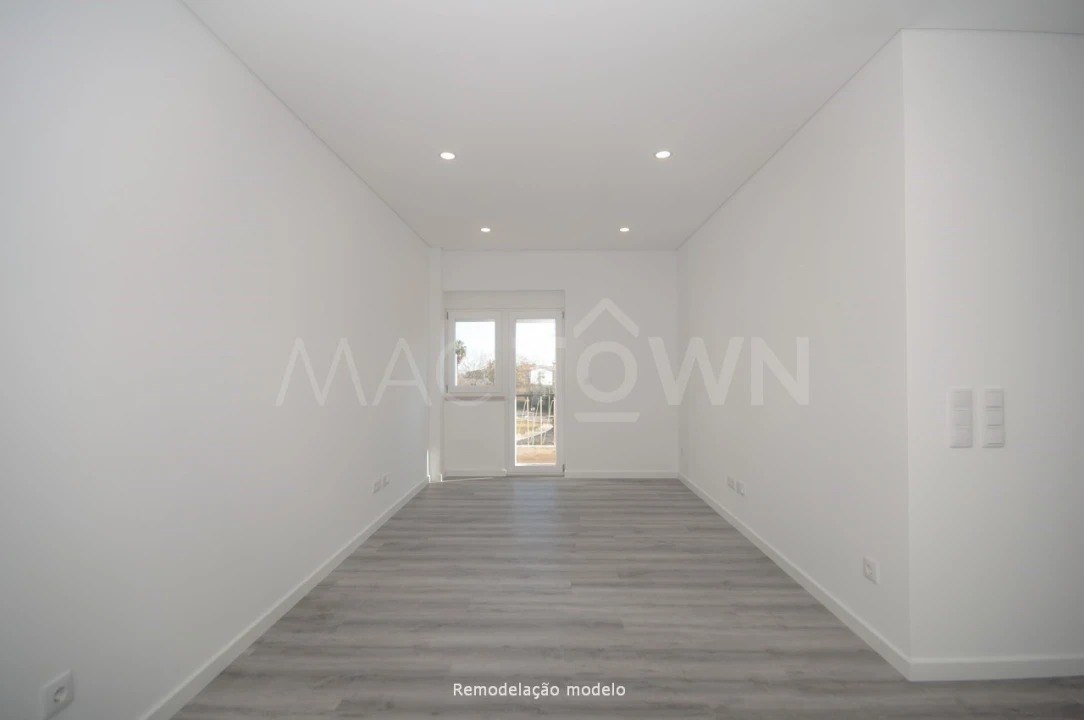 Apartamento T3 para Venda em Olivais Foto 2