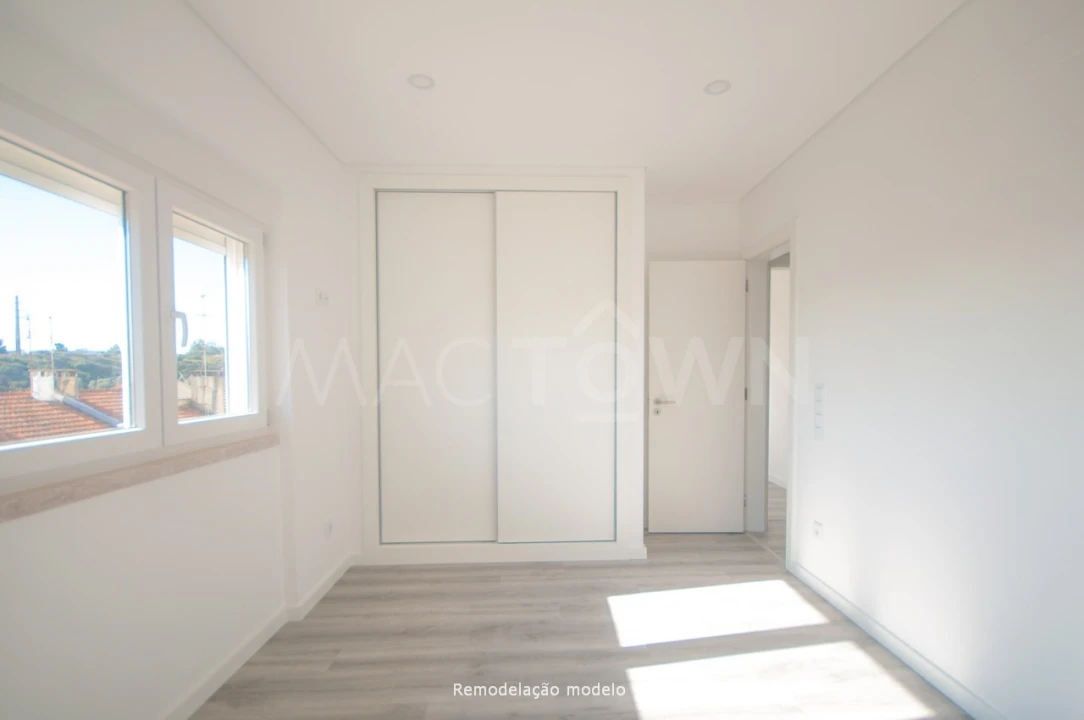 Apartamento T3 para Venda em Olivais Foto 11