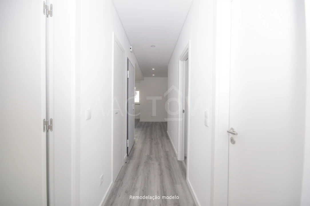 Apartamento T3 para Venda em Olivais Foto 17