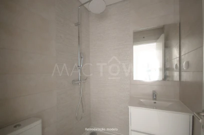 Apartamento T3 para Venda em Olivais