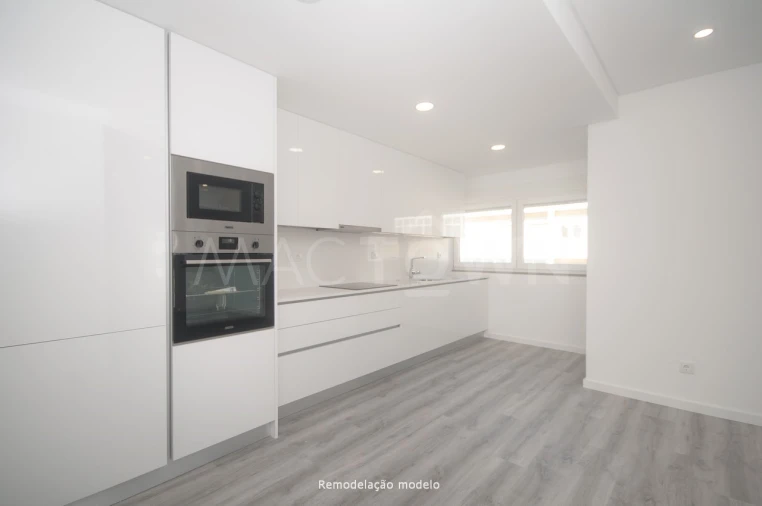 Apartamento T3 para Venda em Olivais