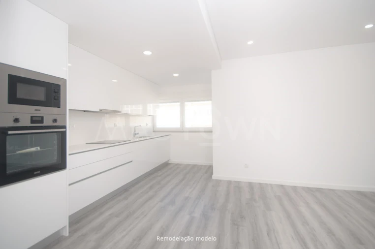 Apartamento T3 para Venda em Olivais Foto 5