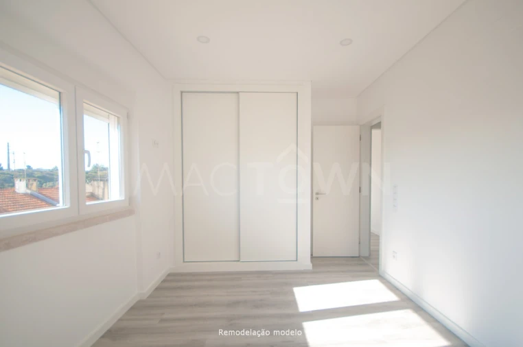 Apartamento T3 para Venda em Olivais Foto 11
