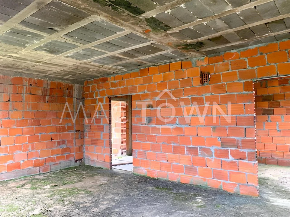 Moradia T4 para Venda em Assentiz Foto 3