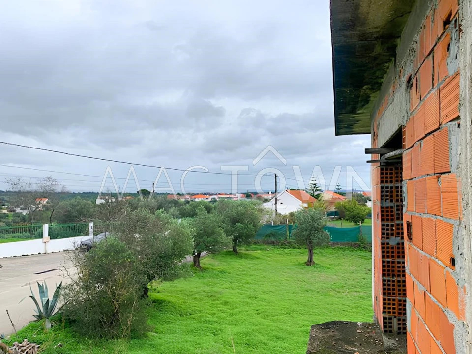 Moradia T4 para Venda em Assentiz Foto 13