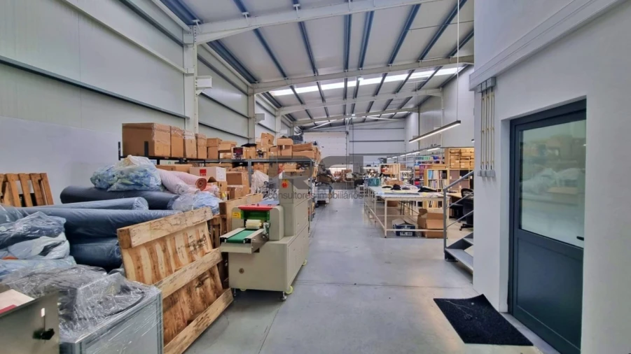 Armazém para Venda em Carreira e Fonte Coberta Foto 3