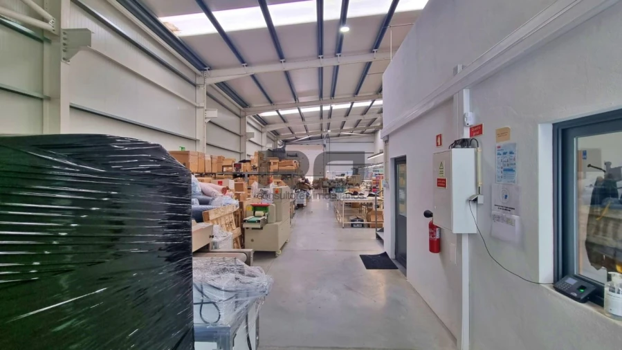 Armazém para Venda em Carreira e Fonte Coberta Foto 6