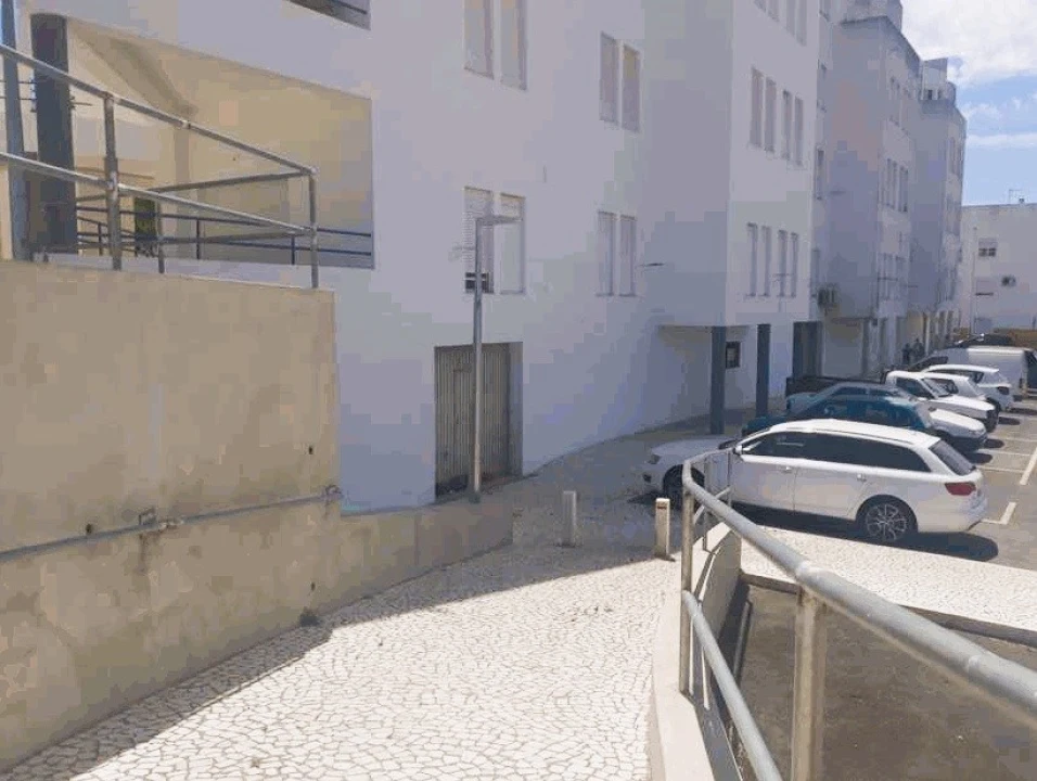 Armazém para Venda em Estremoz (Santa Maria e Santo André) Foto 3